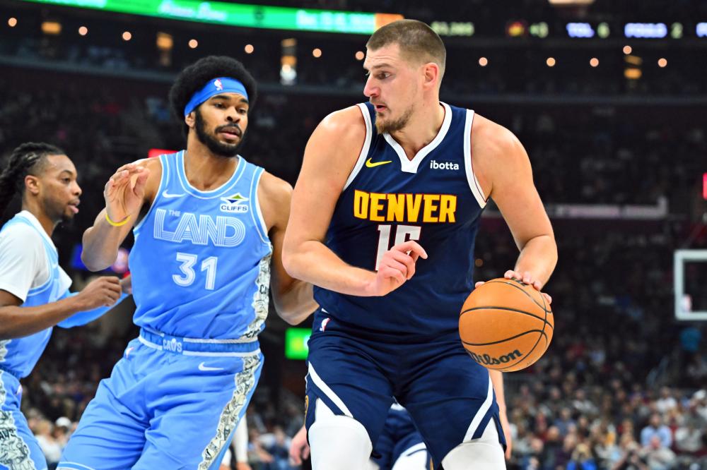 两人虽然风 两人虽然风